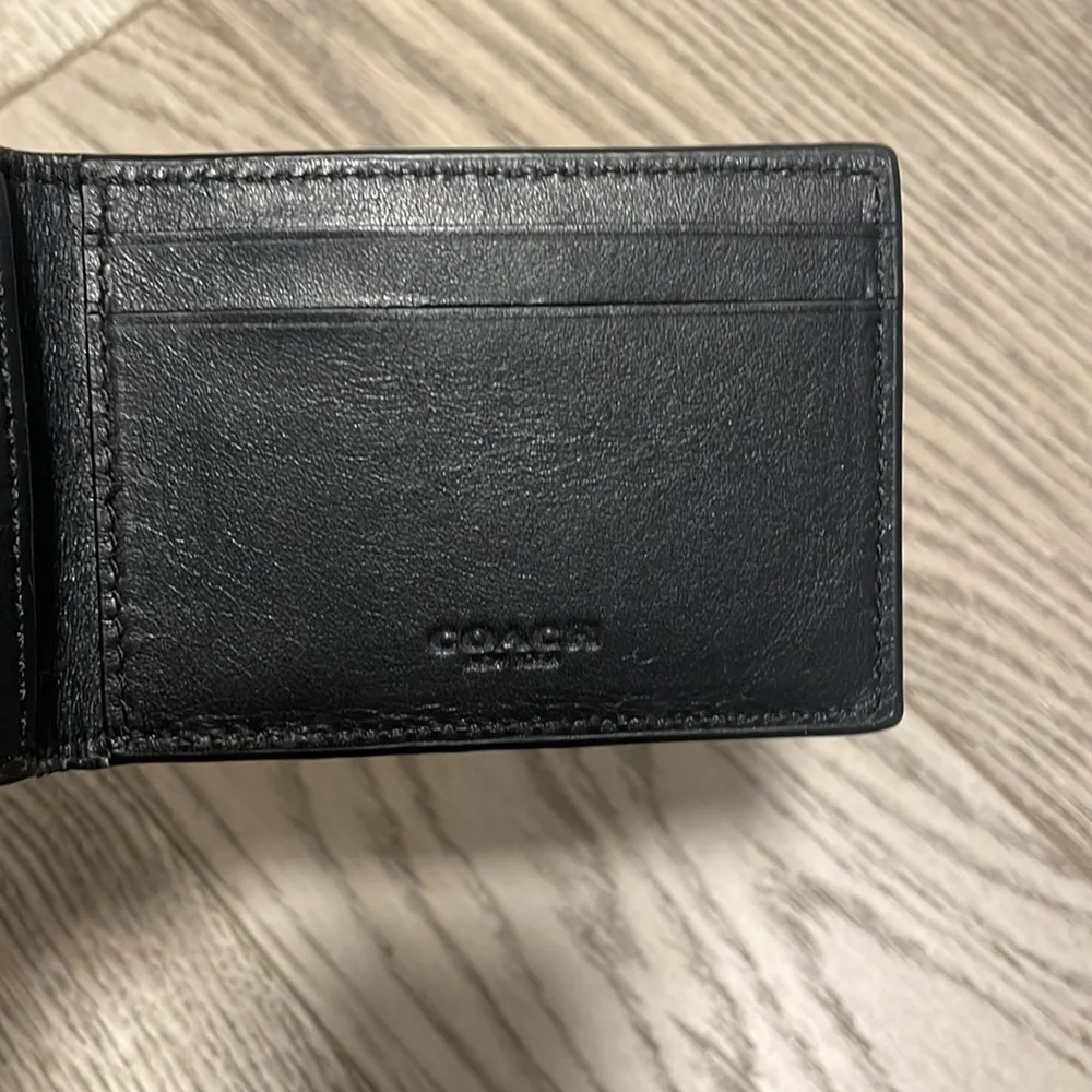 Coach Black Wallet - Picture 4 of 6